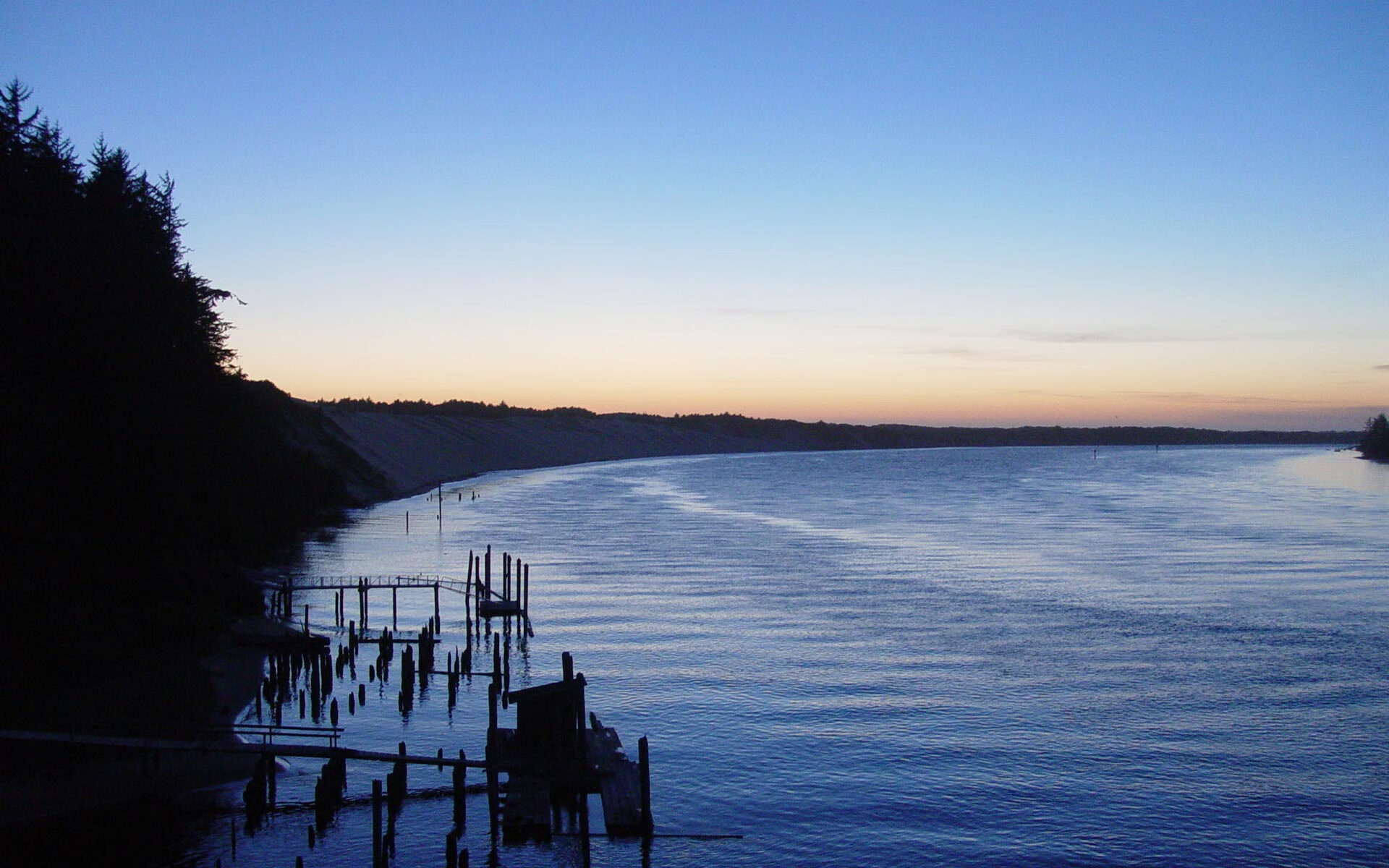国足惨败东亚杯 热血瞬间成为焦点,东亚杯国足vs韩国回放